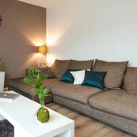 Flambere By Cocoonr Apartment